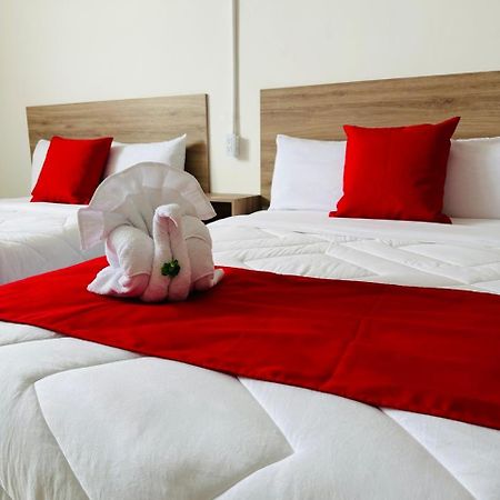 Hotel Plaza Centenario Juan Aldama Екстериор снимка